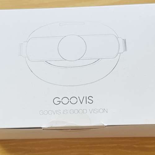 GOOVIS Art 個人擴展觀影器，包裝完整。產品外觀設計簡潔，內含觀影器主體及配件。...