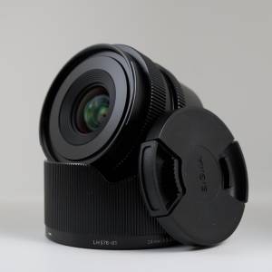 24mm F3.5 DG DN