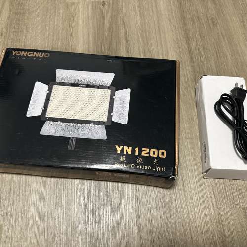 永諾LED燈4支 YN300-II  YN900 YN1200