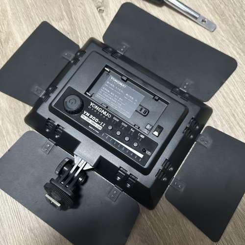 永諾LED燈4支 YN300-II  YN900 YN1200