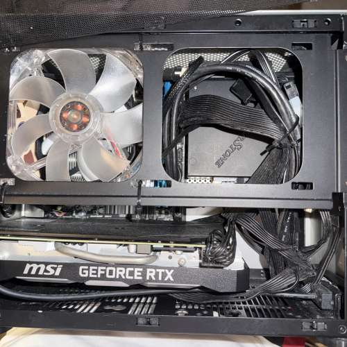 Intel mini ITX 電腦