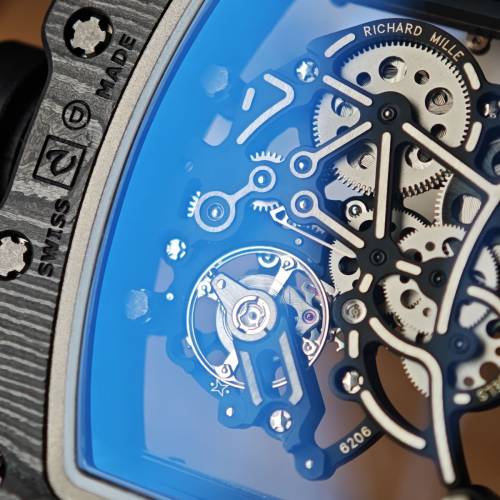 理查德米勒055白陶瓷，黑金限定