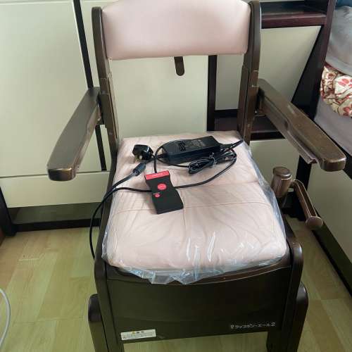 Wrappon 免沖洗密封式便廁椅 (9成新)