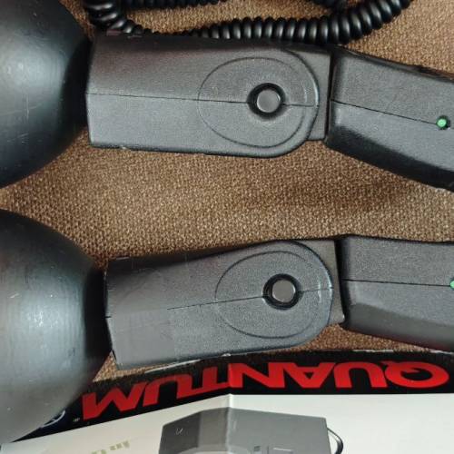 Q flash trio quantum Nikon TTL 有兩支