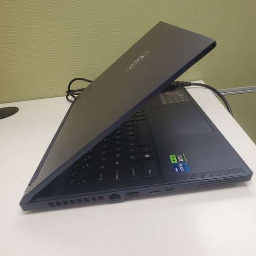 MSI Stealth 16 Studio A13VF 16吋 (2023) (240Hz, i7-13700H, 32GB+1TB SSD, RTX4...