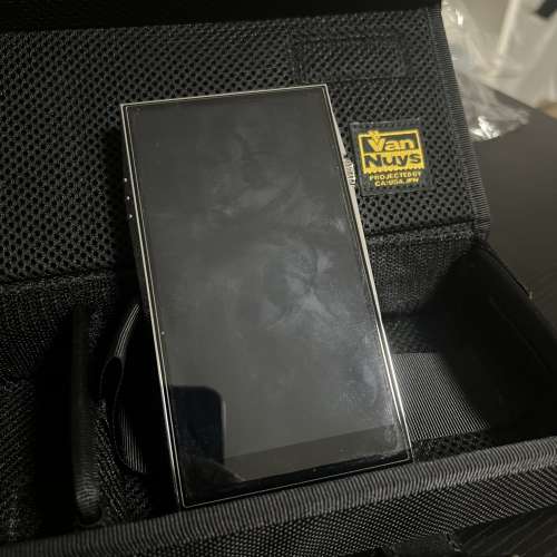 23年機 - SP3000 SS 銀鋼 - Dignis皮套 + 原裝皮套