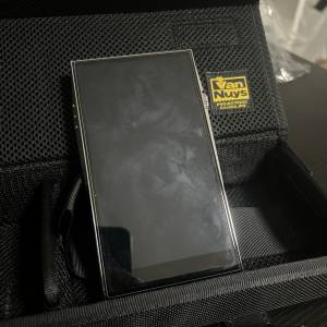 23年機 - SP3000 SS 銀鋼 - Dignis皮套 + 原裝皮套