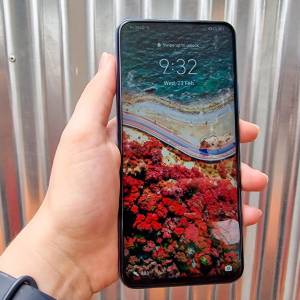 Huawei Y9a 智能手機。