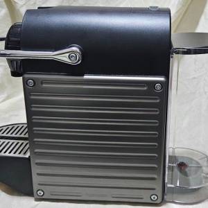 NESPRESSO C61 PIXIE 膠囊咖啡機