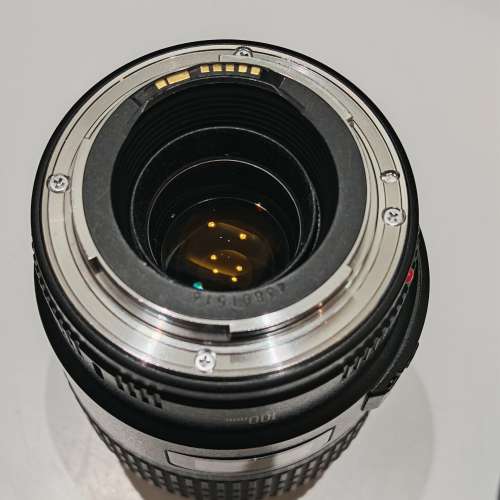 Canon EF100 Marco