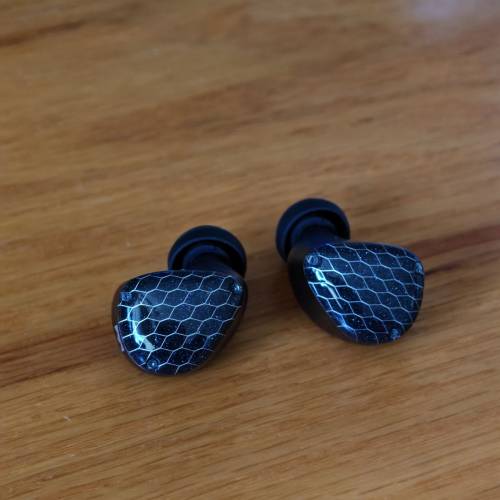 Noble Audio Zephyr