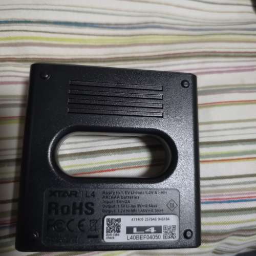 XTAR L4 Charger 5號充電器 可充1.5V鋰電池充電器 大容量7號鎳氫電池
