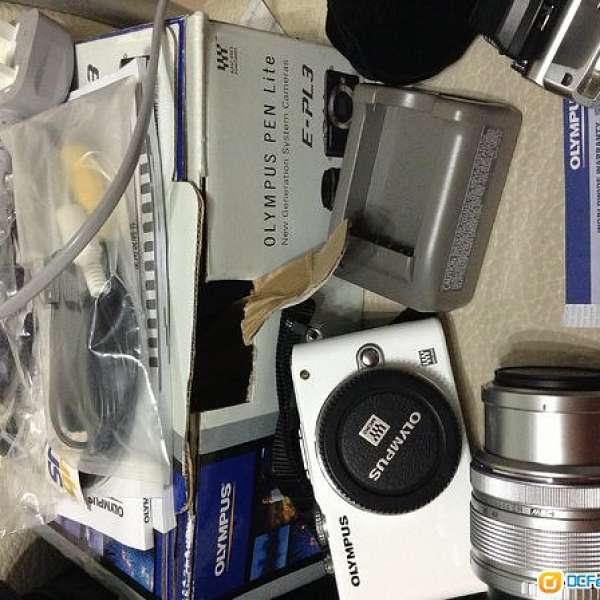 Olympic EPL-3 KIT 14-42 Lens 連閃光燈 95% NEW