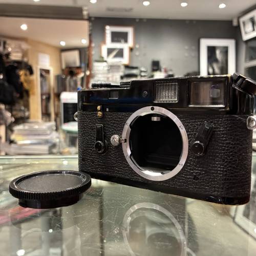 Leica M4 Original Black Paint Film Camera