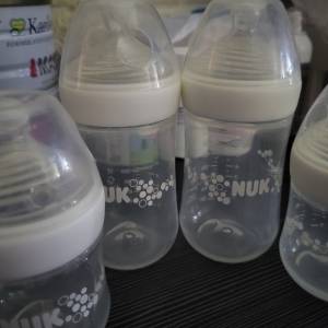 Nuk奶樽