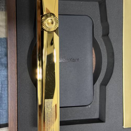 Astell & Kern SP3000 24K Gold 黃金限量版