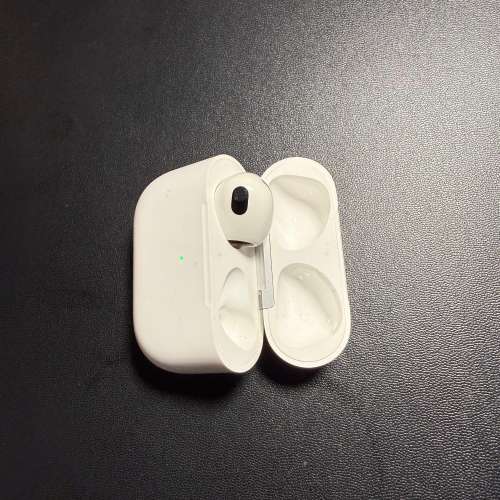 售二手Airpods 3 (冇左右耳) 8成新