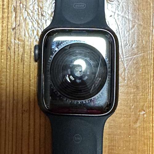 Apple watch SE 44mm  香港行貨沒有保養