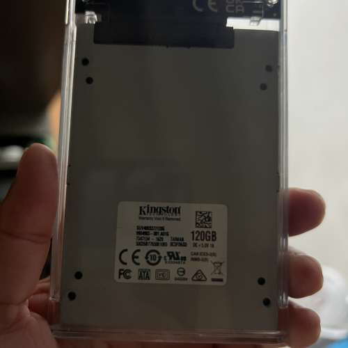 Kingston 120gb ssd 連盒