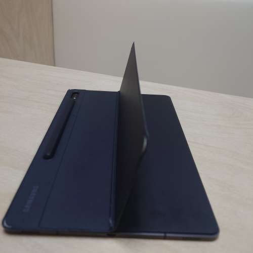 Samsung Galaxy Tab S8+ wifi 加 keyboard