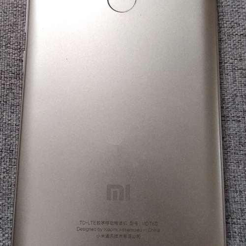 9成新 小米 紅米 Note 5a 4+64 香檳金色