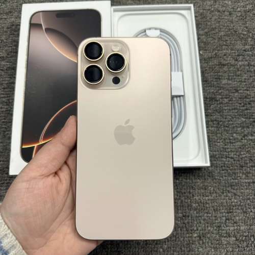 Iphone16 pro max  256G 金色港行，電池健康100%，保修到2025.10.6。