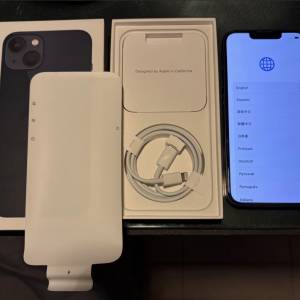 iPhone13，128gb黑色。香港行貨雙卡手機外觀漂亮97%新家用機很少攞出街 螢幕已貼 防...