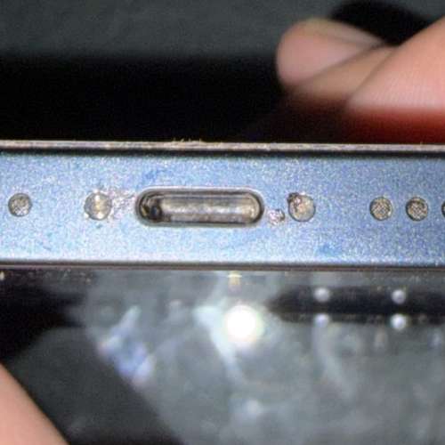 iPhone13，128gb黑色。香港行貨雙卡手機外觀漂亮97%新家用機很少攞出街 螢幕已貼 防...