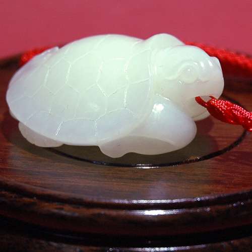 舊和田靈龜白玉石，造型好，萬事如意，吉祥延年長壽，好運 !