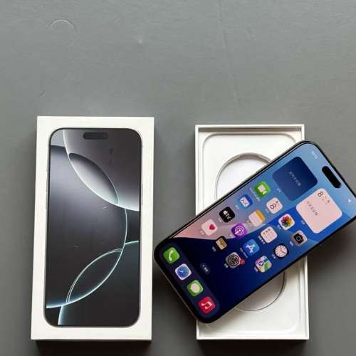 Iphone16 pro max  256G 金色港行，電池健康100%，保修到2025.10.6。