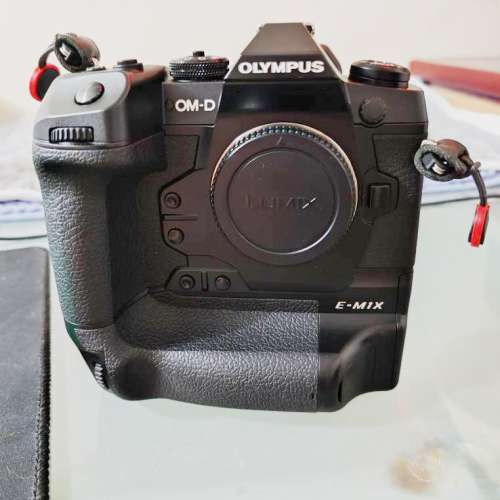 Olympus OM-D E-M1X 90%新