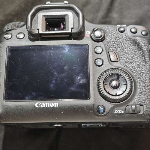 canon 6D  佳能  跟2電一充連肩帶 送記憶卡 90%new  功能全正常