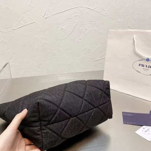 牛仔布大容量包