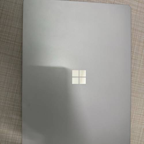 Microsoft Surface Laptop 2 13.5" 觸控顯示器