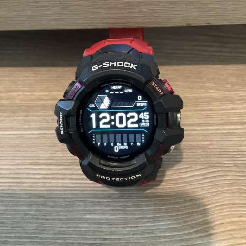 Casio G-Shock GSW-H1000 智能手錶