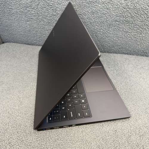 (超輕薄三星15.6寸文書機🔥）Samsung Galaxy i7-1255U/16GB Ram/128,256,512GB,1TB...