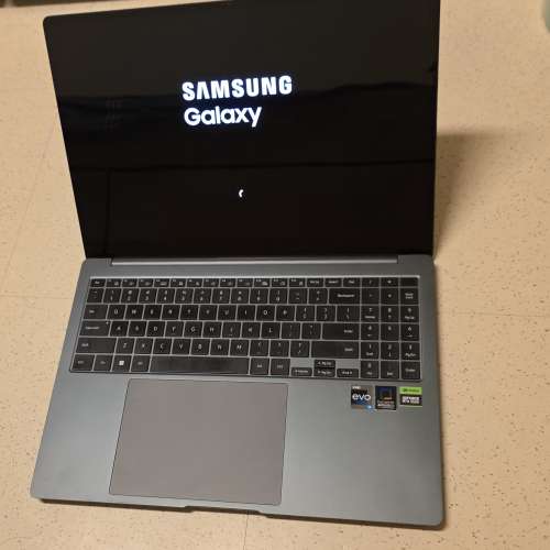 GAMING LAPTOP. Nvidia rtx4070. Samsung Galaxy book 3 ultra .i9-13900h 32gb ram A