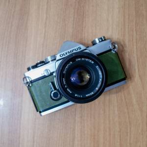 非常新淨 Olympus OM-1 連 50mm f1.8 菲林相機 日本飾皮 橄欖綠