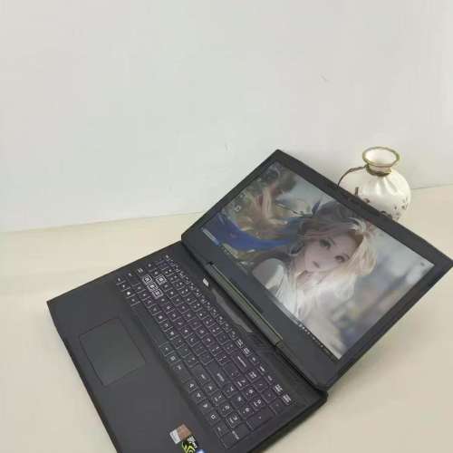 Intel® Core™ i7-6700高階電競RGB手提電腦，GTX 獨立顯卡，16G DDR4，512G 固態硬...
