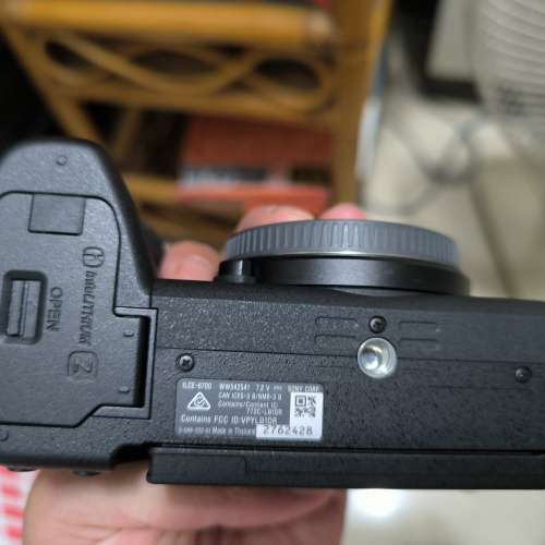 Sony A6700
