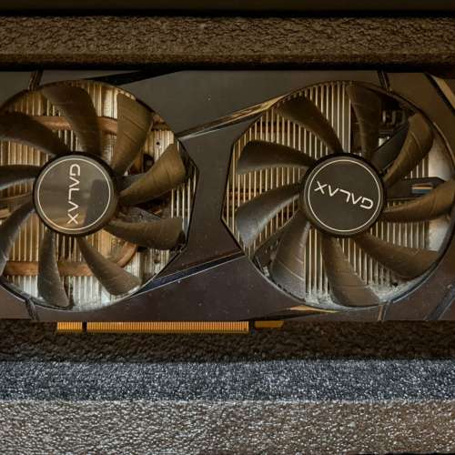 賣自用電腦i7-10700f+gtx 1660ti組合