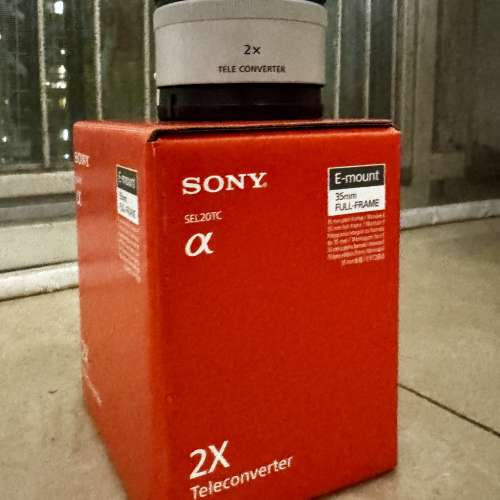 SONY 2X Teleconverter