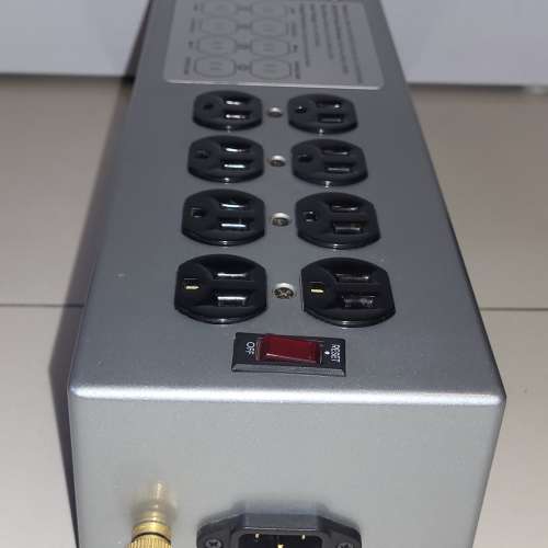 Monitor Acoustic MA1586F 電源濾波器