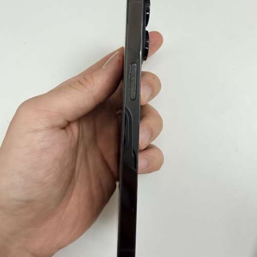 Apple iPhone 14 Pro ，黑色，256gb，電池健康度有91%