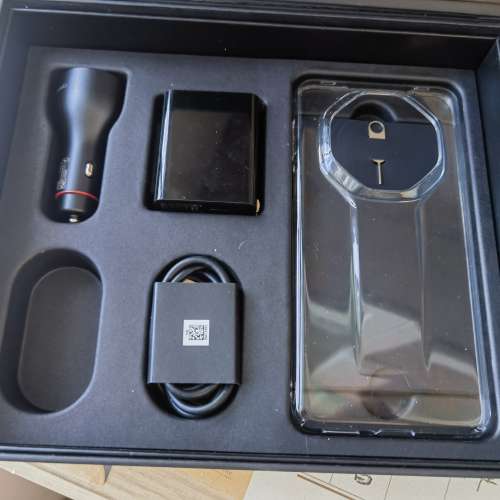 Huawei Mate 70rs 16+512GB.注意內容