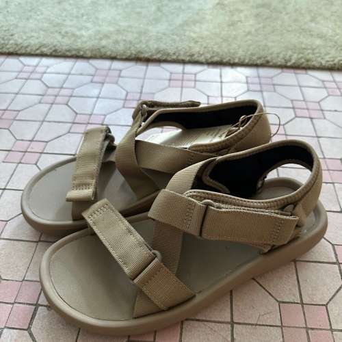 100% NEW - MUJI 無印良品 Unisex Camel Tape Sandals 24.5-25.0cm