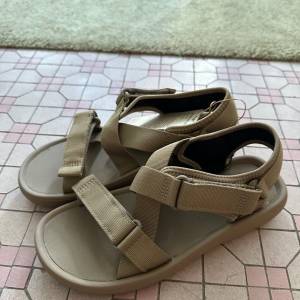 100% NEW - MUJI 無印良品 Unisex Camel Tape Sandals 24.5-25.0cm