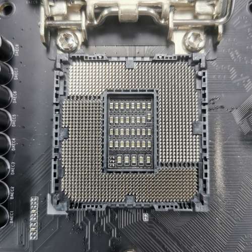 Gigabyte Z390 AORUS PRO WIFI 1151 support i9 9900 i7 9700 ATX 底板 1151 No CPU