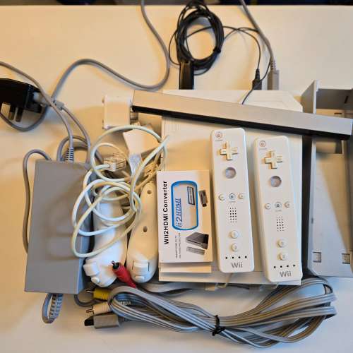 白色 Nintendo Wii 開心版 128GB