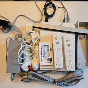 白色 Nintendo Wii 開心版 128GB
